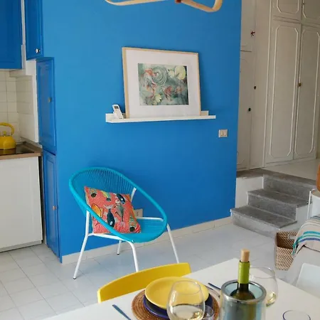 Apartment La Casa Sulla Spiaggia *