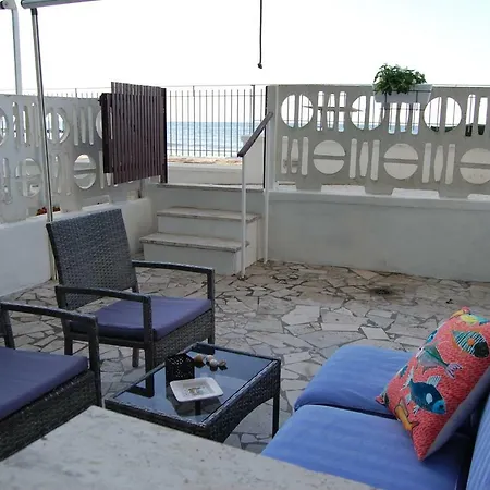 La Casa Sulla Spiaggia Apartment